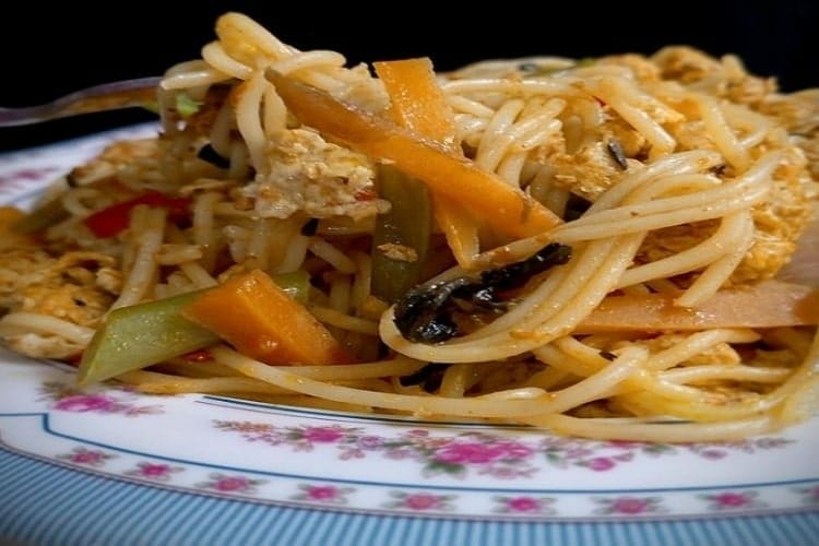 yadda ake chinese spaghetti
