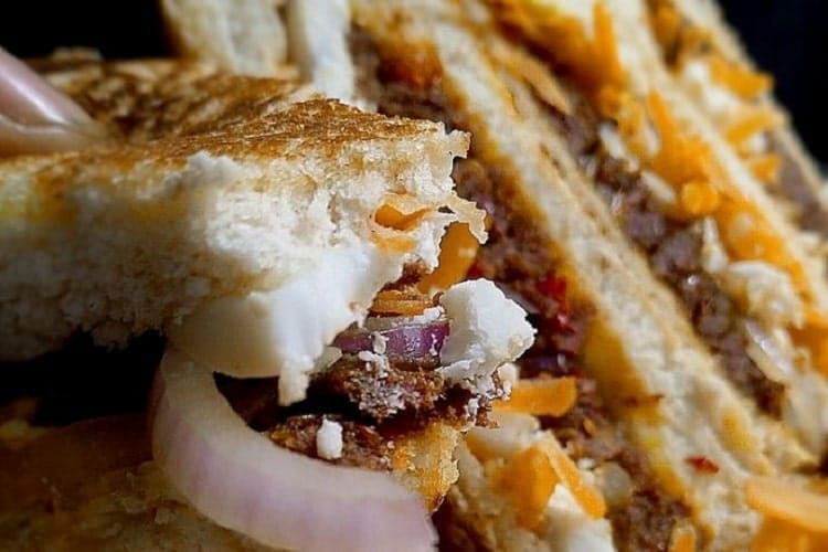 yadda ake toast bread na musamman