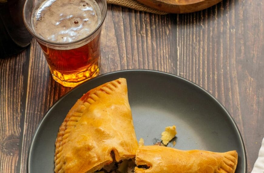 How to make Nigerian meat pie
