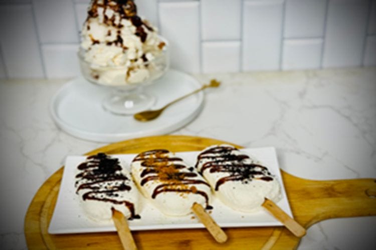 ice cream and popsicle