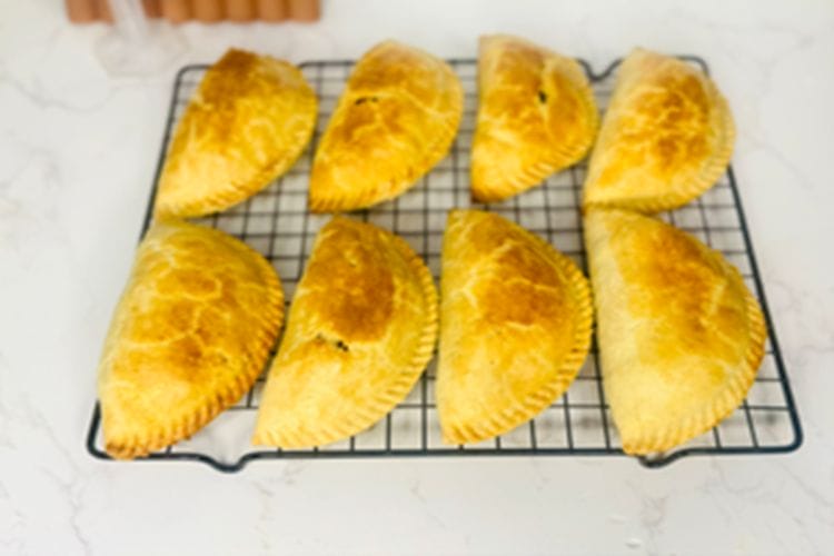 flaky meatpie 1